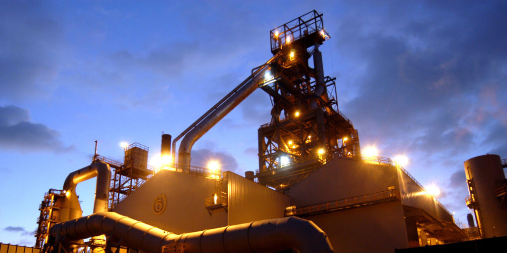 5-reasons-why-manufacturing-industry-needs-a-crm-1024x512